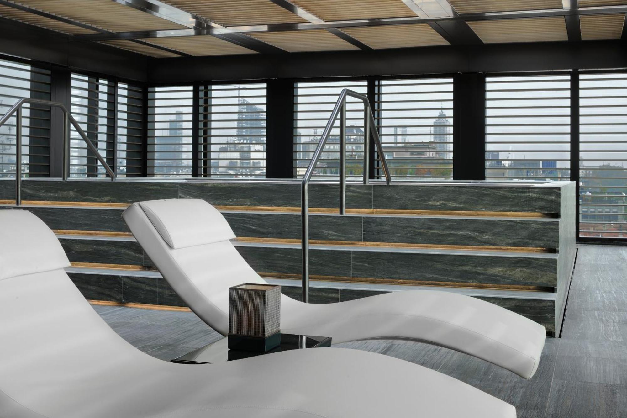Armani Hotel Milano — Fotos 1